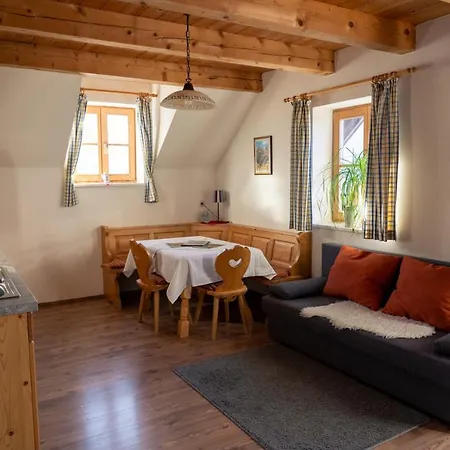 Berghof Thurnergut Farm stay